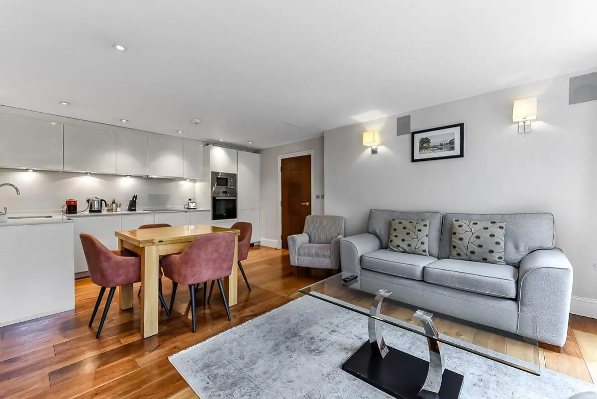 Tavistock Place, London, WC1H, photo 7
