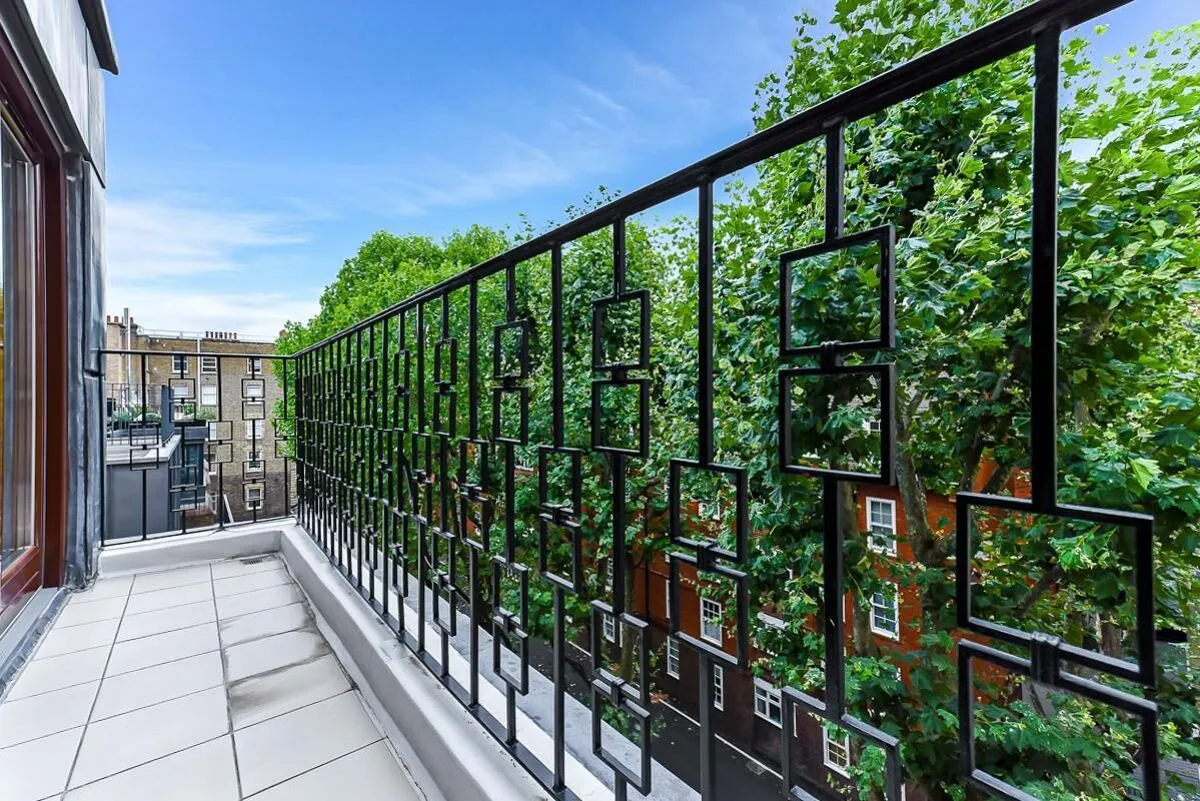 Tavistock Place, London, WC1H, photo 11