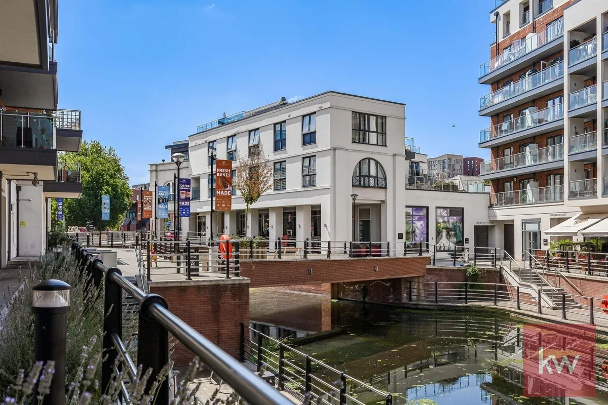 2 bed flat for sale, Maidenhead, SL6