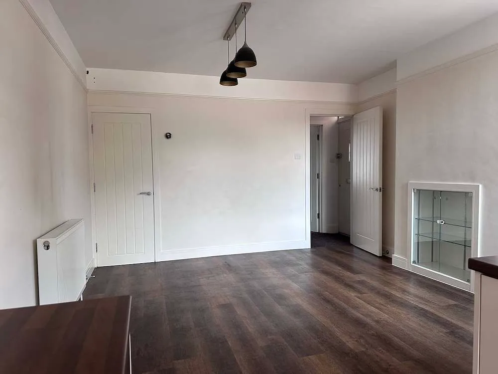 Worplesdon Road, Guildford, GU2, photo 6