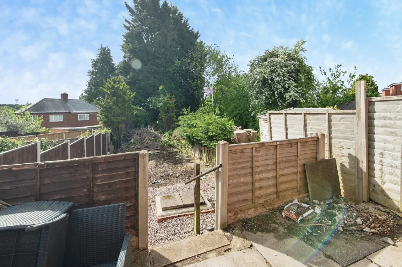 Summer Road, Rowley Regis, B65, photo 10