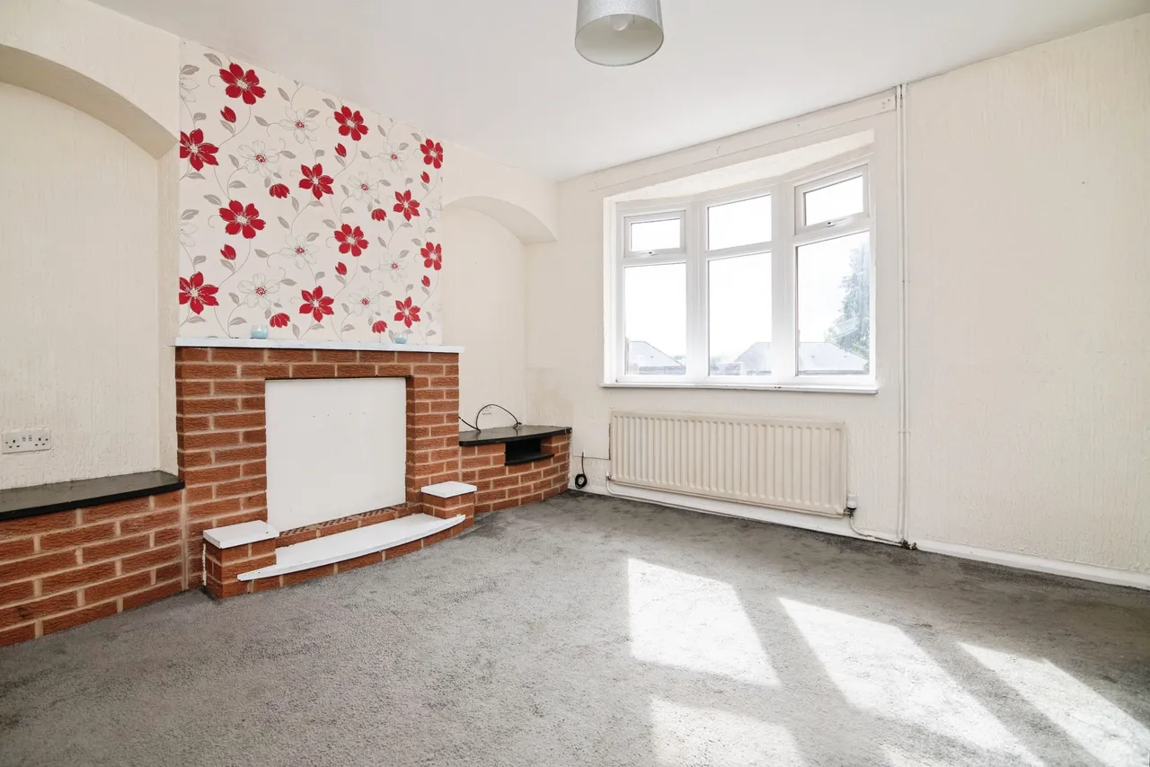 Summer Road, Rowley Regis, B65, photo 4
