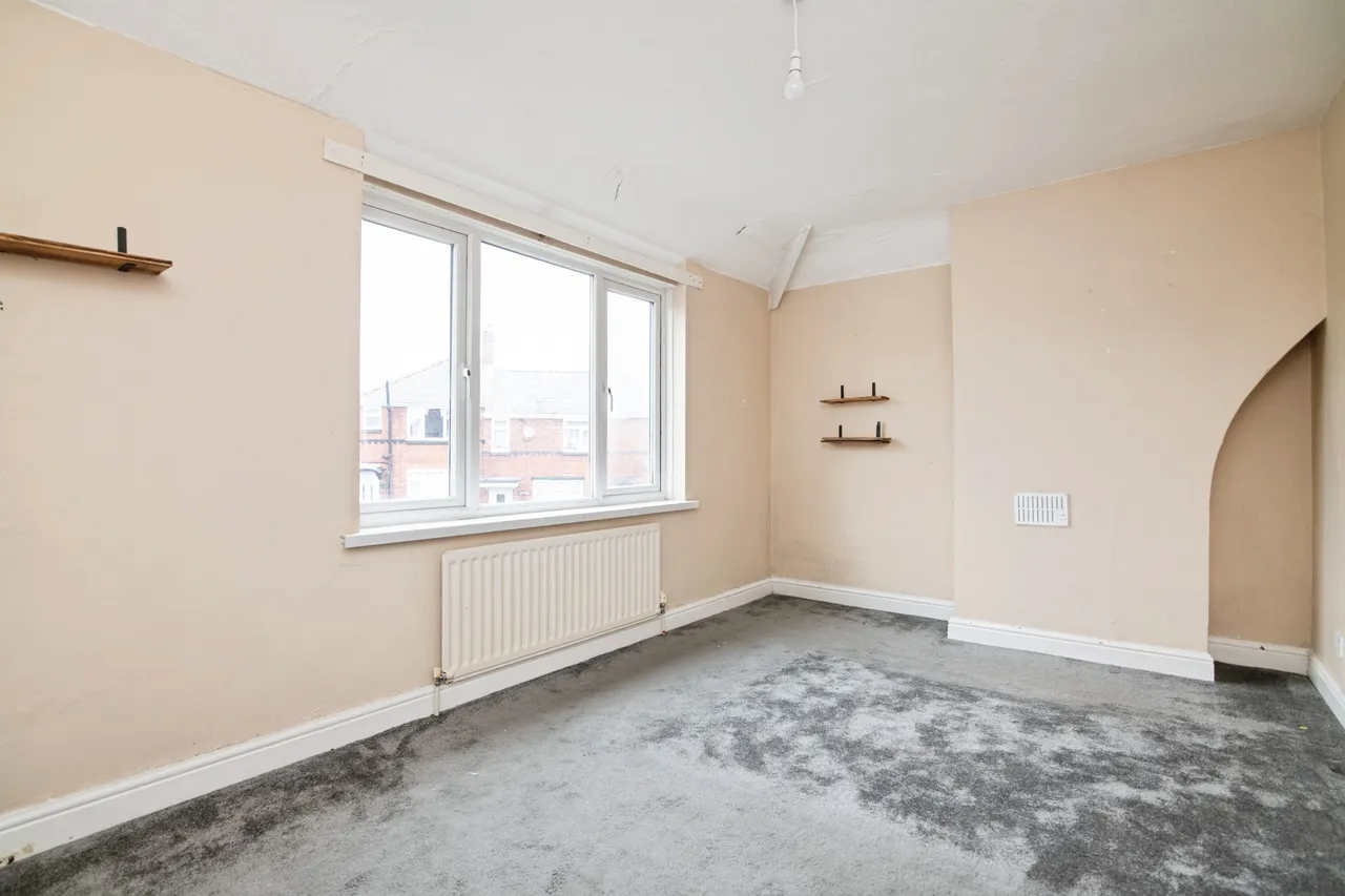 Summer Road, Rowley Regis, B65, photo 3