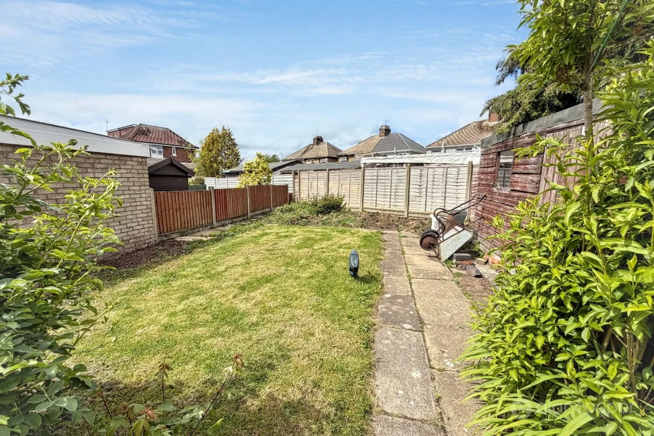 Norfolk Crescent, Lindley Park, CV10, photo 10