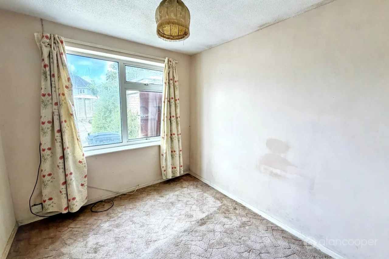 Norfolk Crescent, Lindley Park, CV10, photo 8