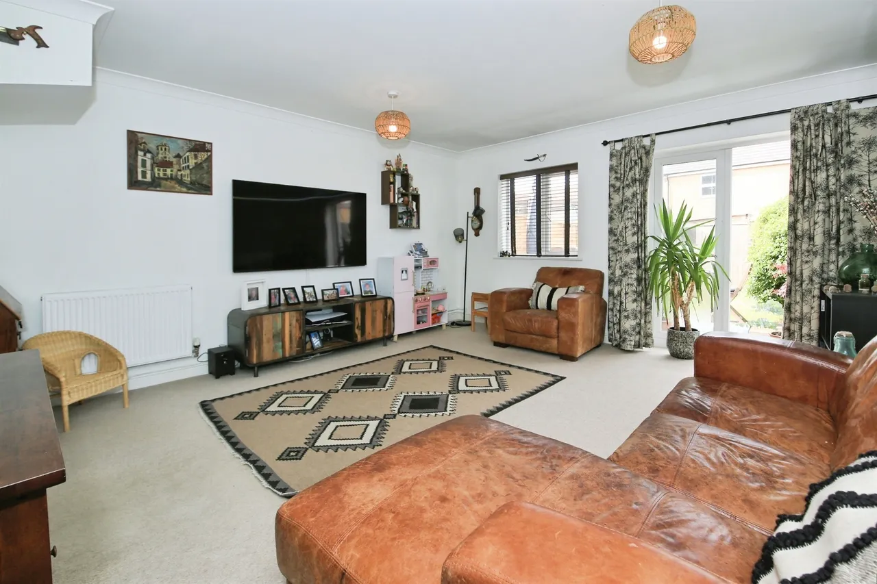 Scott Drive, Peterborough, PE7, photo 2