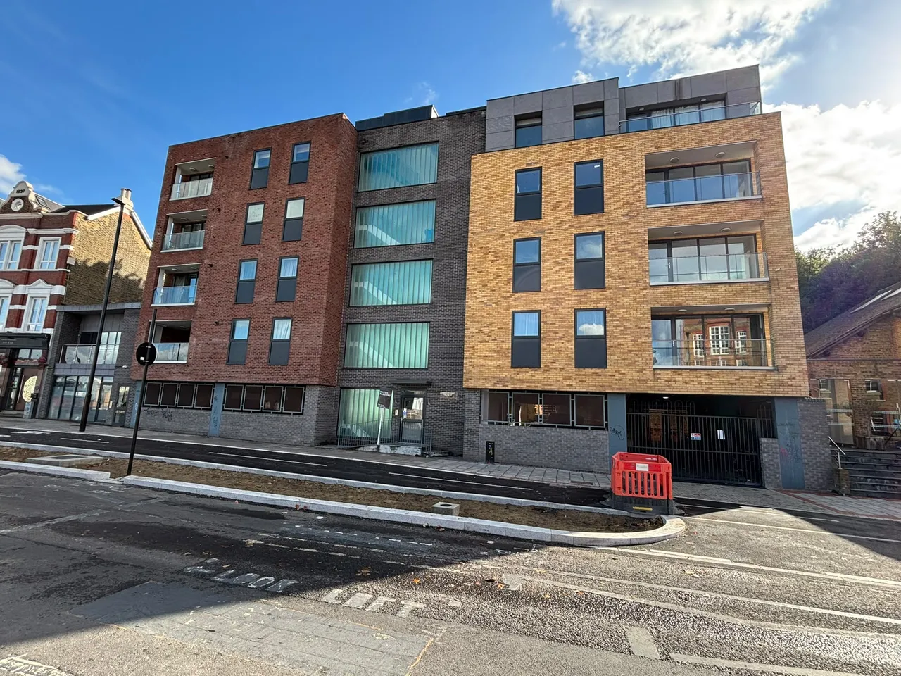 2 bed property to rent, Woolwich Road, London, SE7