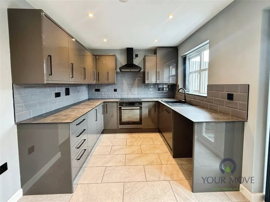 South Lodge Mews, Midway, Derbyshire, DE11, photo 3