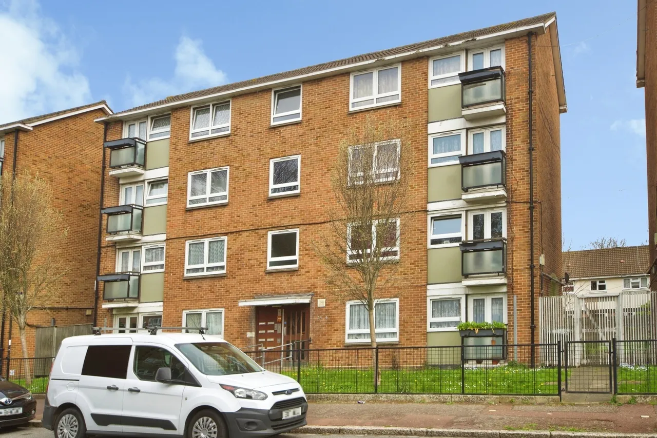Parr Road, East Ham, London, E6, photo 11