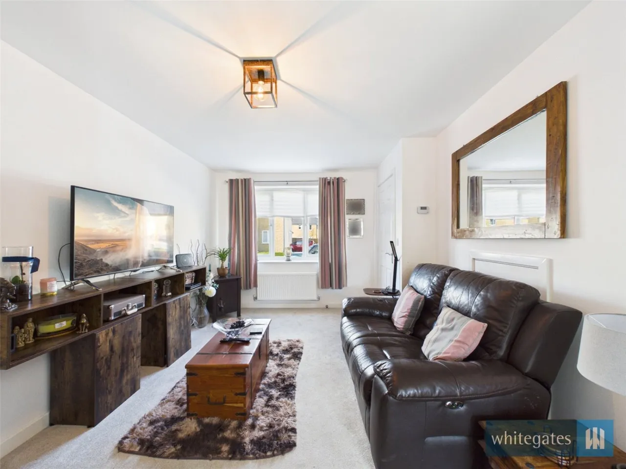 Jane Eyre Lane, Thornton, BD13, photo 2