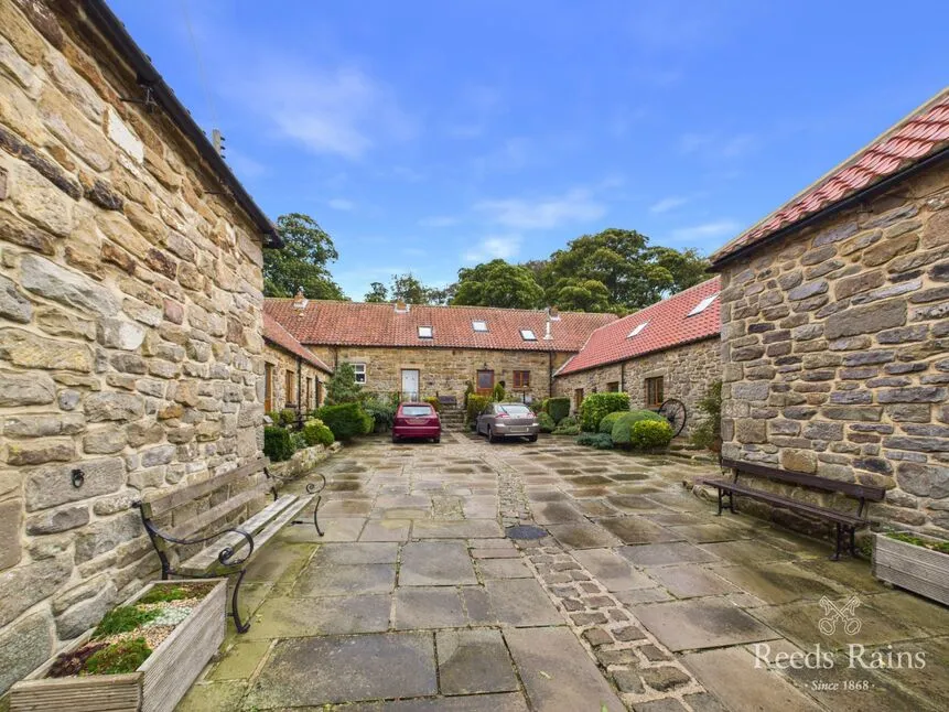 Commondale, Whitby, YO21, photo 24