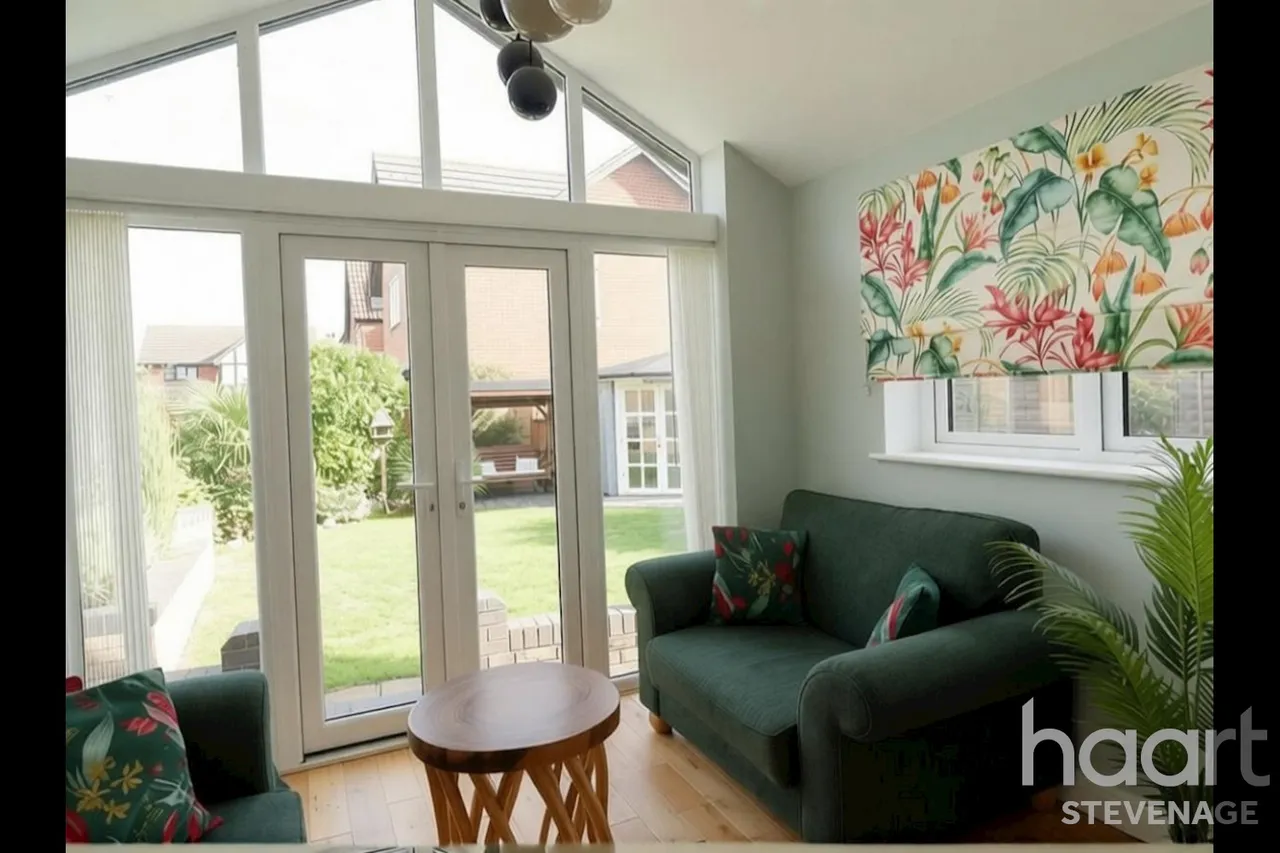 Chepstow Close, Stevenage, SG1, photo 4