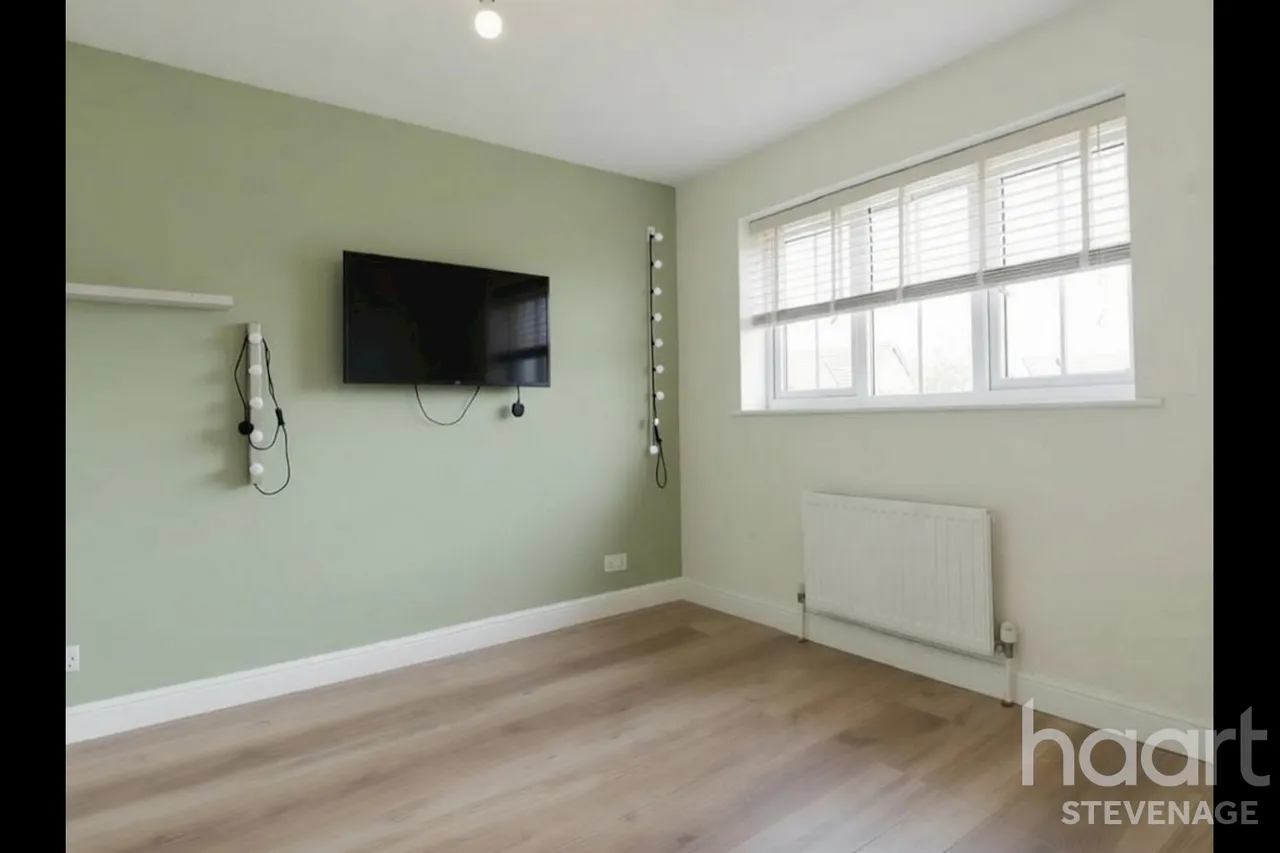 Chepstow Close, Stevenage, SG1, photo 11