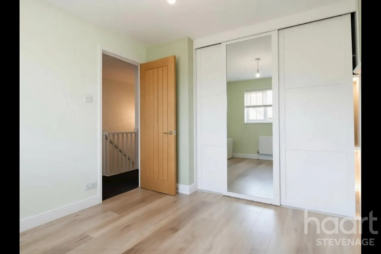 Chepstow Close, Stevenage, SG1, photo 12