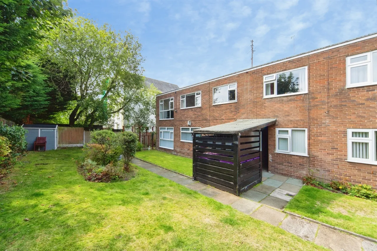 Dudlow Nook Road, Liverpool, L18, photo 20