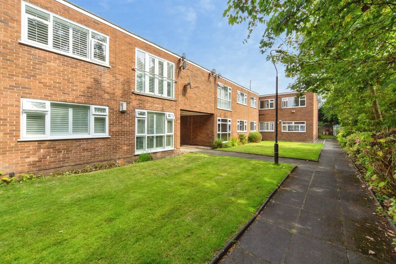 Dudlow Nook Road, Liverpool, L18, photo 17