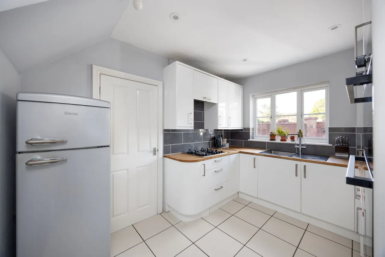Massey Road, Devizes, SN10, photo 3