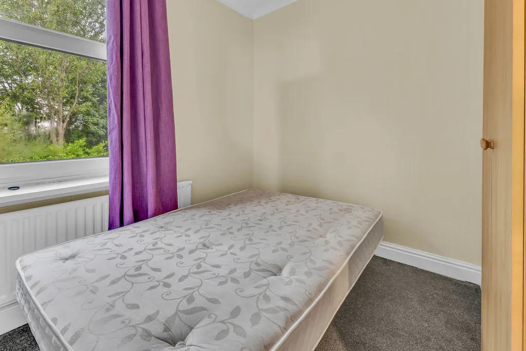 Whitworth Road, Rochdale OL12 6EZ, photo 16