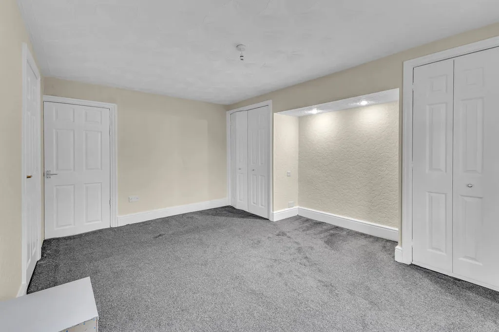 Whitworth Road, Rochdale OL12 6EZ, photo 14