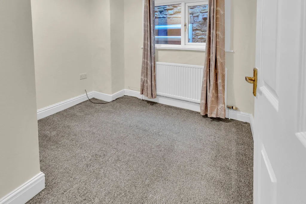 Whitworth Road, Rochdale OL12 6EZ, photo 17