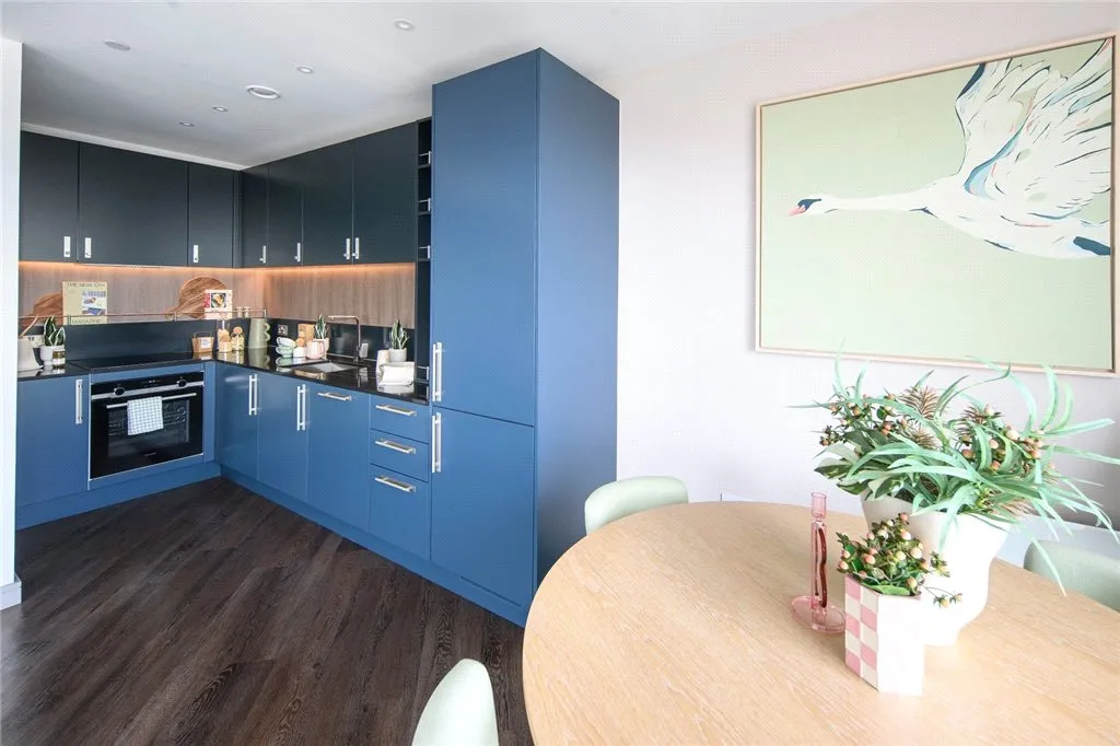 Eden Grove, Staines-Upon-Thames, TW18, photo 2