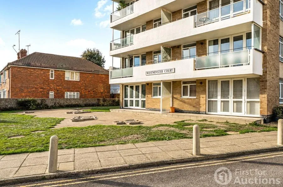 Brighton Road, Worthing, BN11, photo 10
