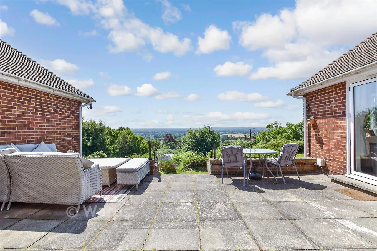 Chart Road, Sutton Valence, ME17, photo 2