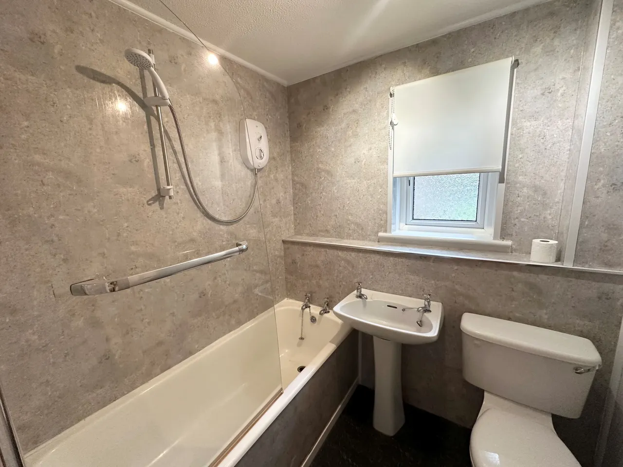 Glen Urquhart, East Kilbride, G74, photo 6
