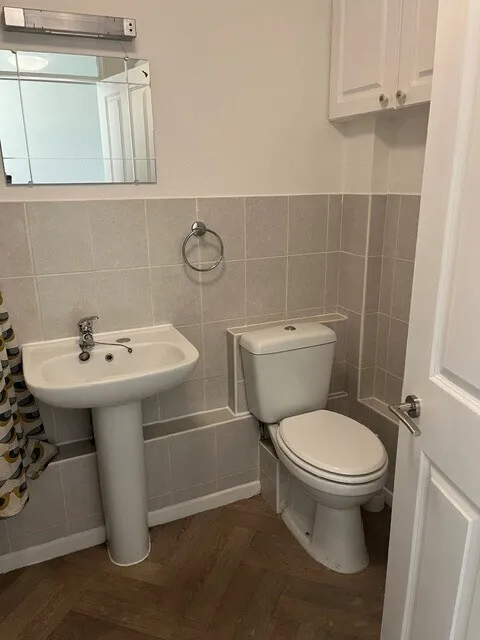 Grange Vale, Sutton, SM2, photo 7