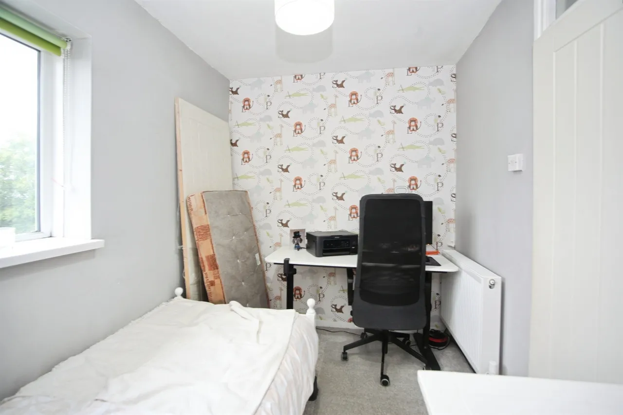 Ael Y Bryn, Beddau, Pontypridd, photo 12