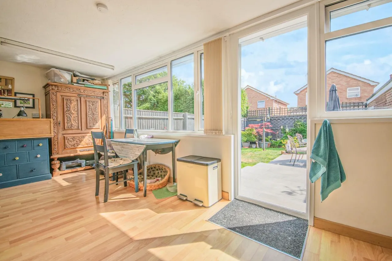 Dell Close, Fair Oak, SO50, photo 5
