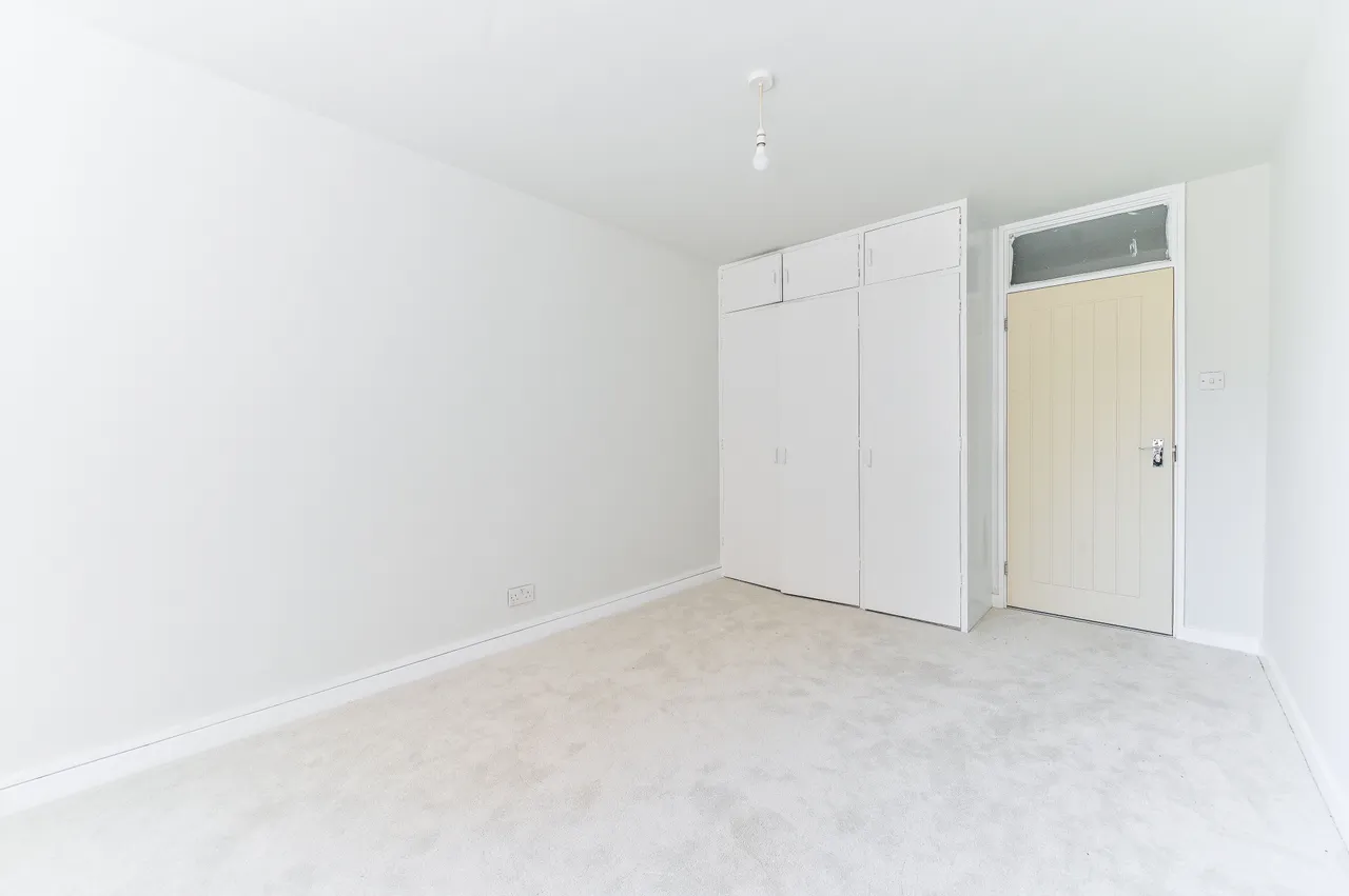 Flat 14, Malatia, 78 St Augustines Avenue, South Croydon, photo 8