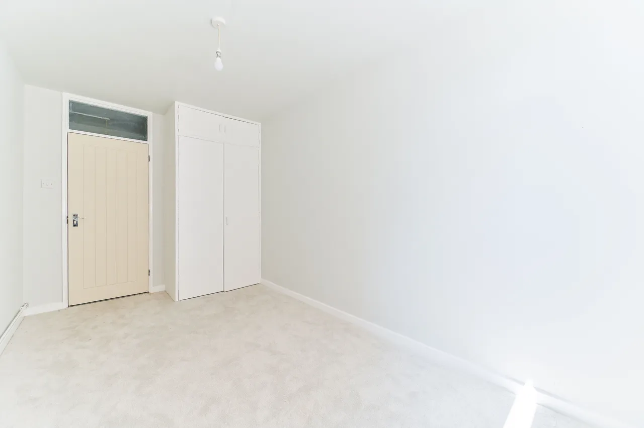 Flat 14, Malatia, 78 St Augustines Avenue, South Croydon, photo 10