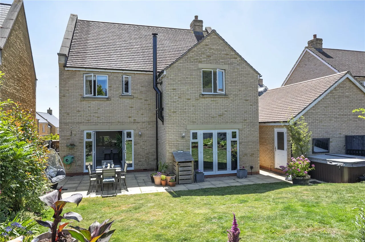 Howes Lane, Chipping Norton, OX7, photo 23