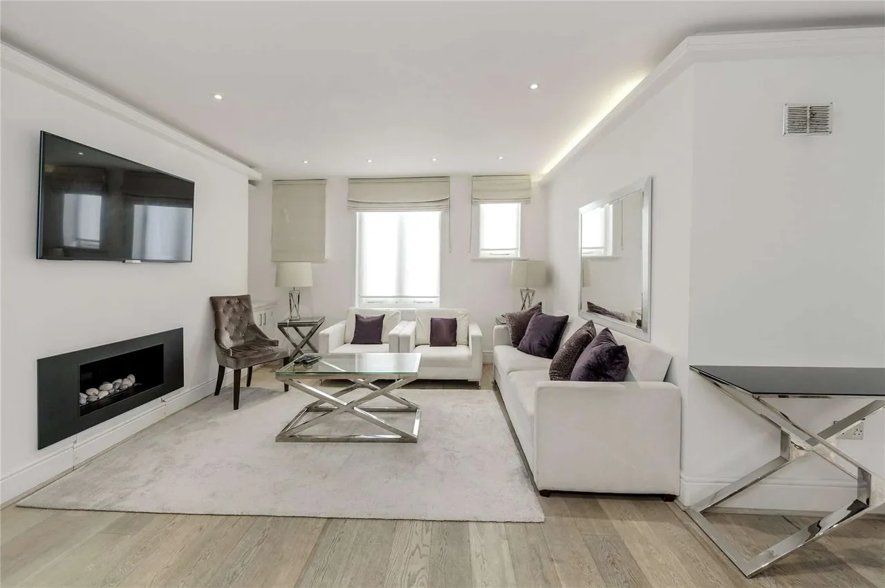 Ennismore Gardens, Knightsbridge, London, SW7 1NP, photo 6