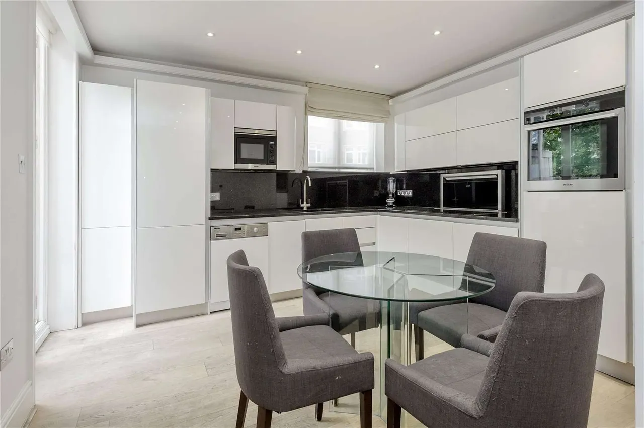 Ennismore Gardens, Knightsbridge, London, SW7 1NP, photo 10