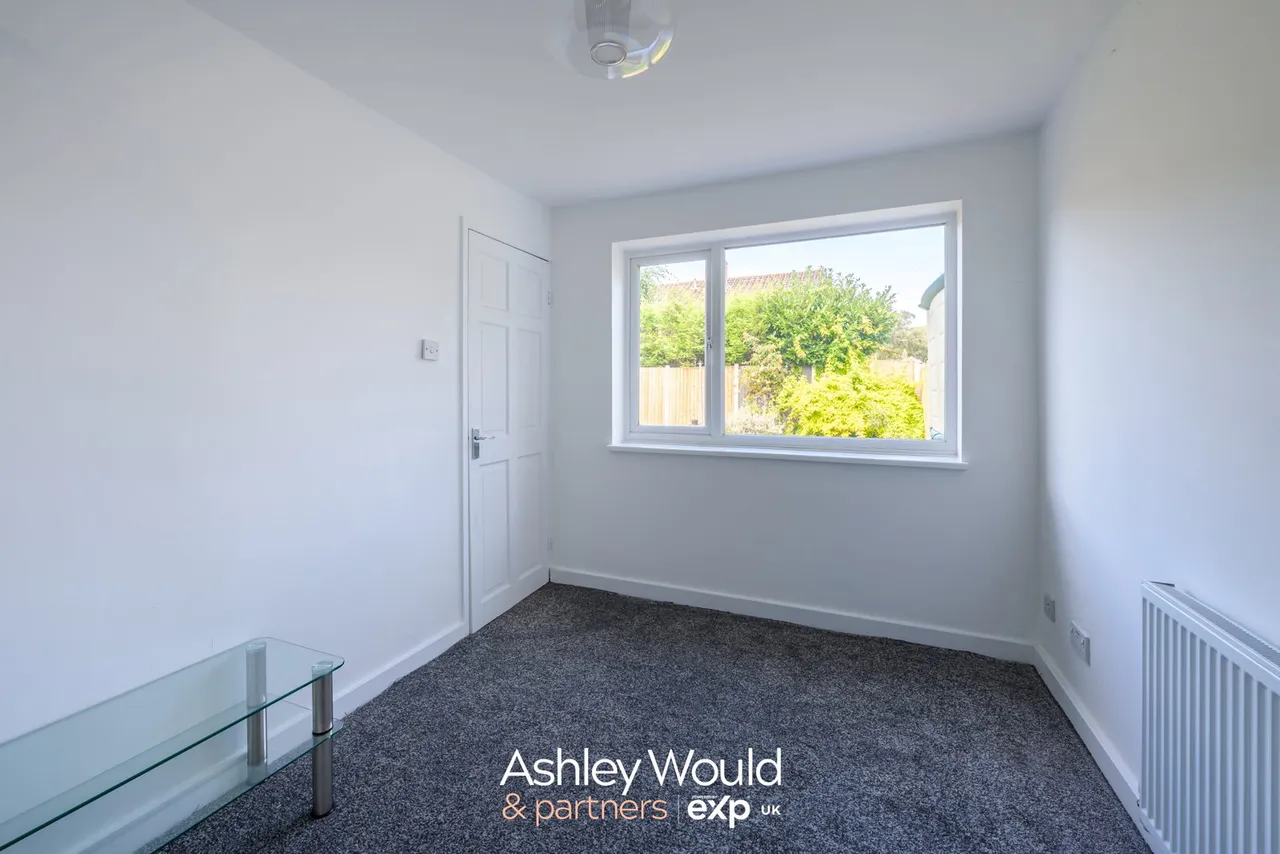Earlswood Road, Kingswinford, DY6, photo 8