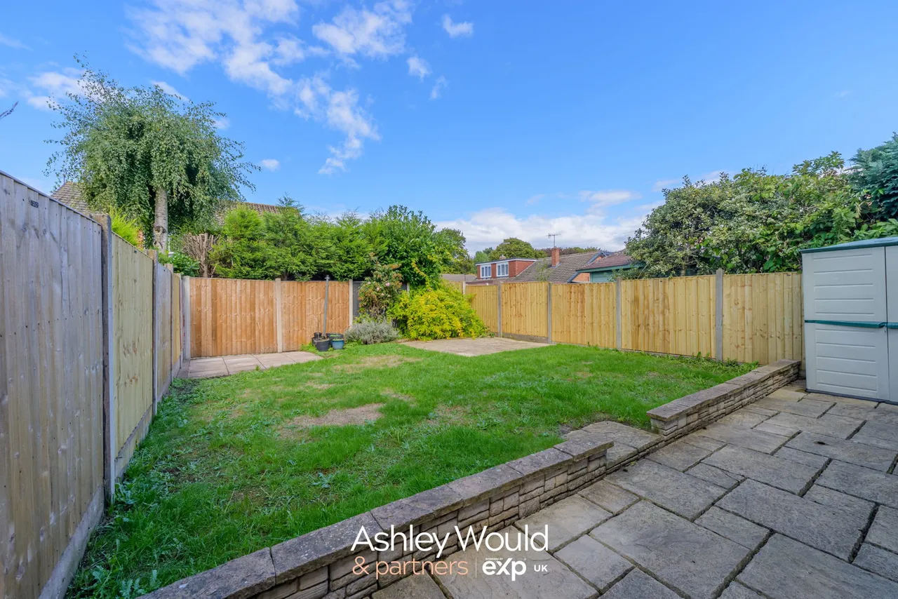 Earlswood Road, Kingswinford, DY6, photo 21