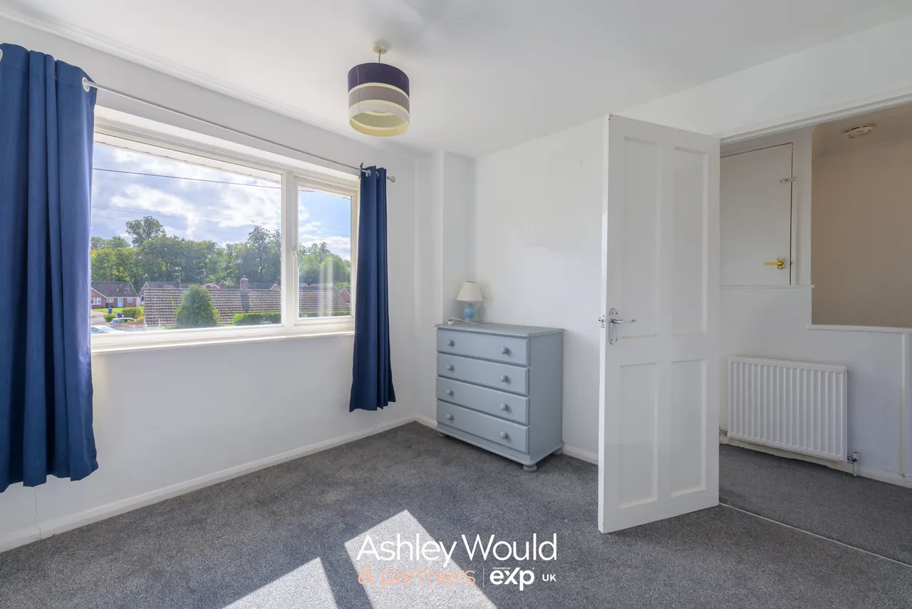 Earlswood Road, Kingswinford, DY6, photo 15