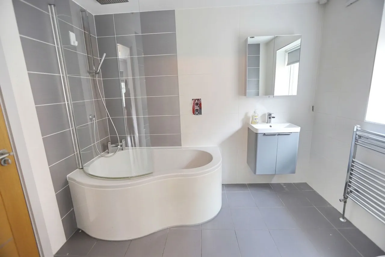 Whittle Brook Close, Unsworth, BL9, photo 18