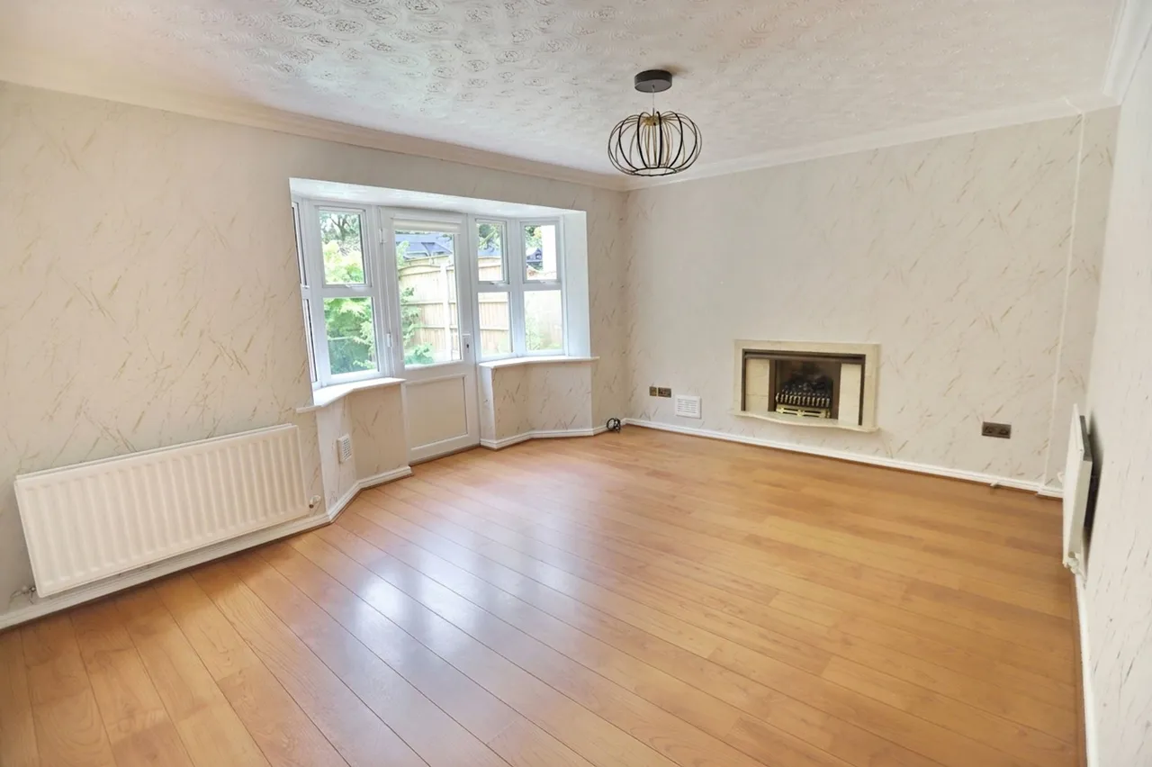 Whittle Brook Close, Unsworth, BL9, photo 3