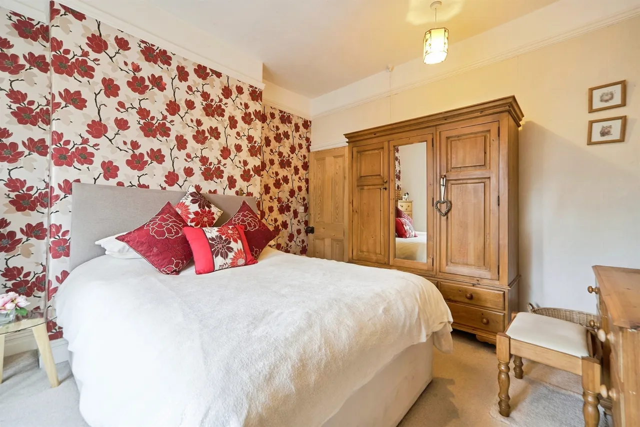 Green Head Lane, Keighley, photo 9