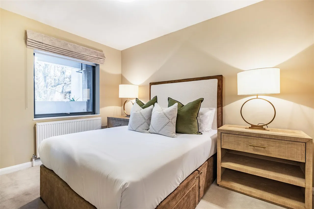 Fulham Road, London, SW3, photo 11