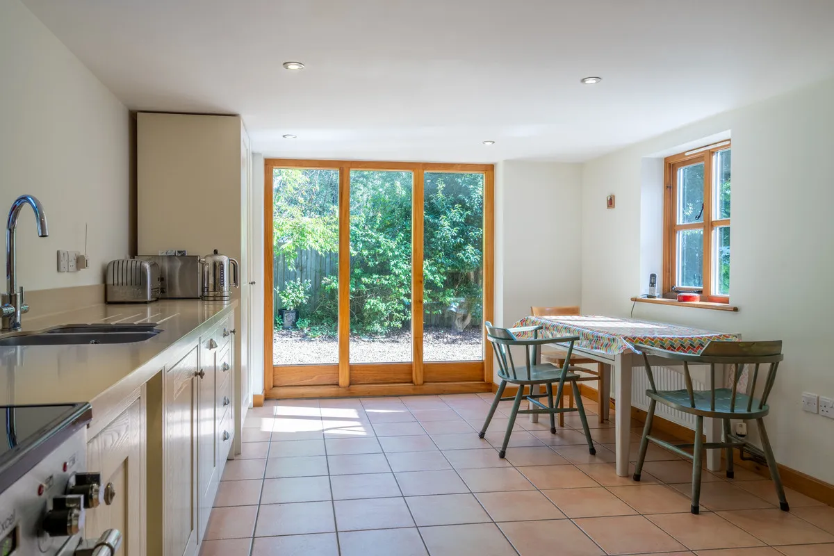 Hillside Loke, Roughton, NR11, photo 11