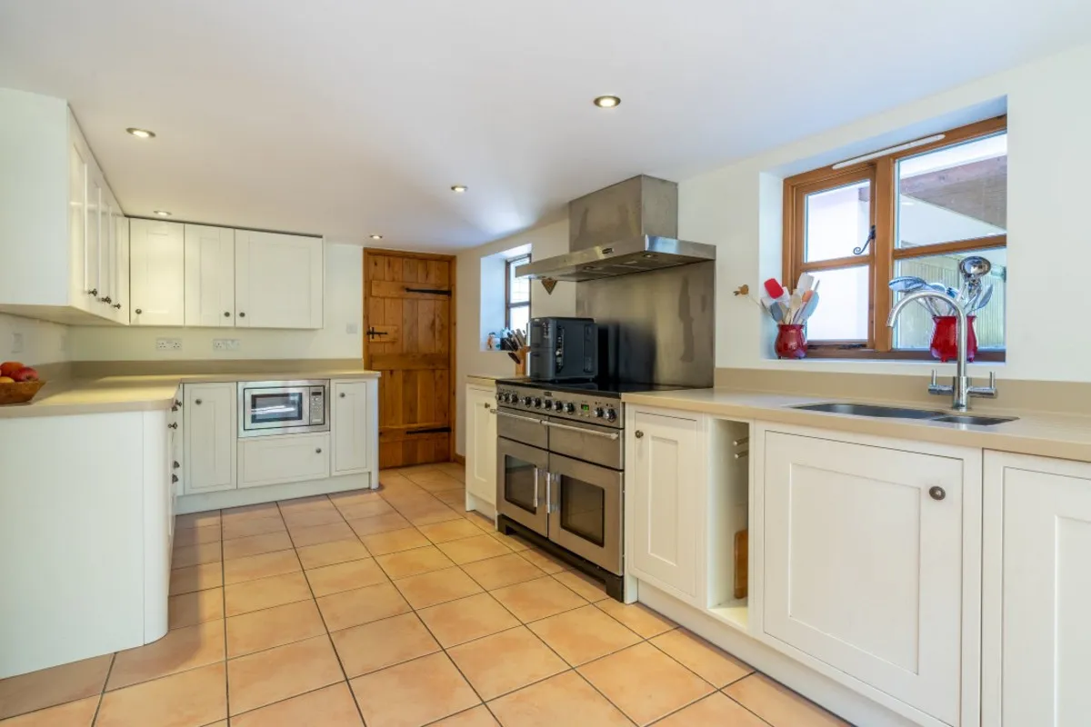 Hillside Loke, Roughton, NR11, photo 10