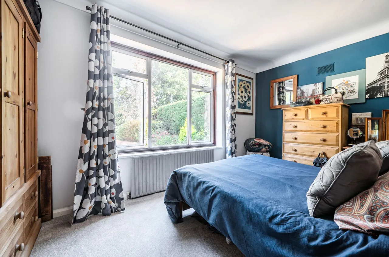 Scant Road West, Hambrook, PO18, photo 15