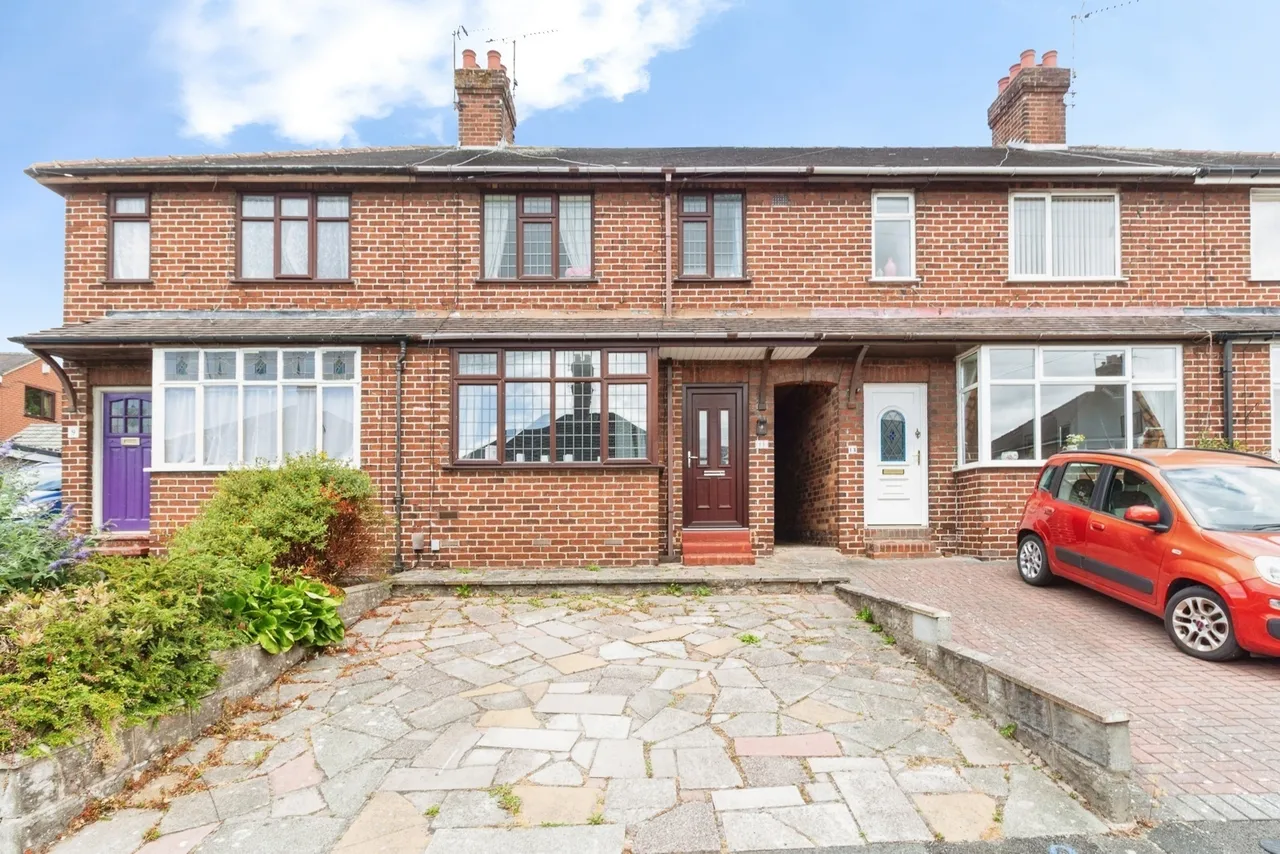 Vicarage Crescent, Newcastle, Staffordshire, ST5, photo 14