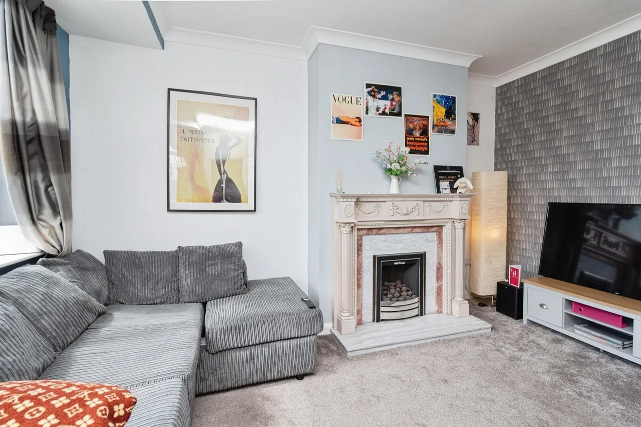 Vicarage Crescent, Newcastle, Staffordshire, ST5, photo 4