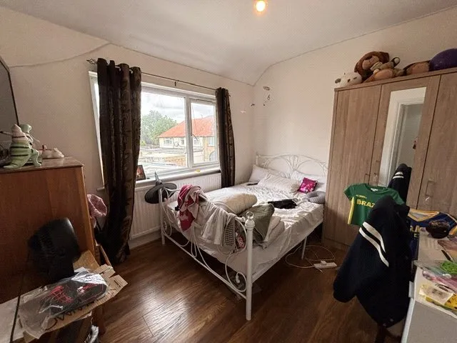 Vernon Road, Feltham, TW13, photo 6