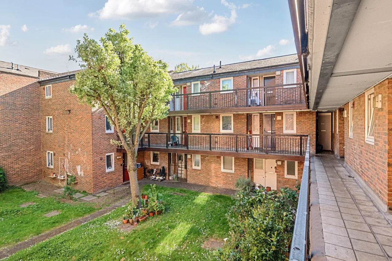 Langdale Close, SE17, photo 10